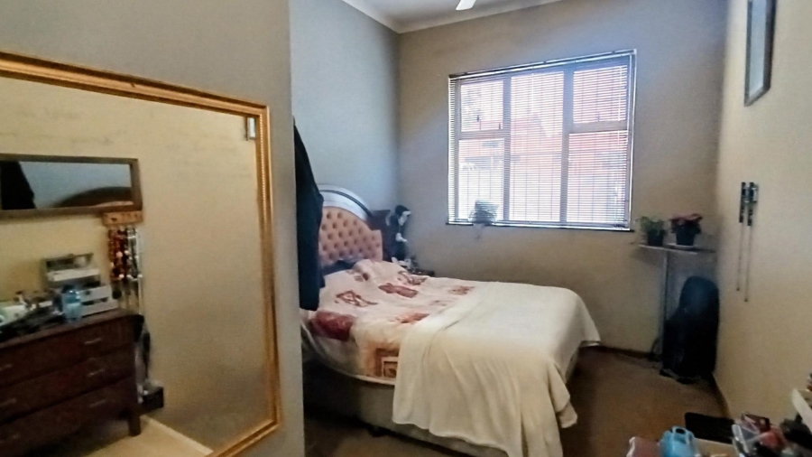 4 Bedroom Property for Sale in Ruwari Western Cape